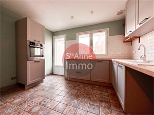 maison-villa à la vente -   80000  AMIENS, surface 80 m2 vente maison-villa - APR677537
